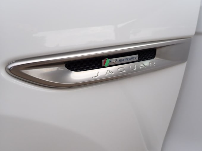 2025 Jaguar F-pace