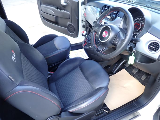2025 Fiat 500
