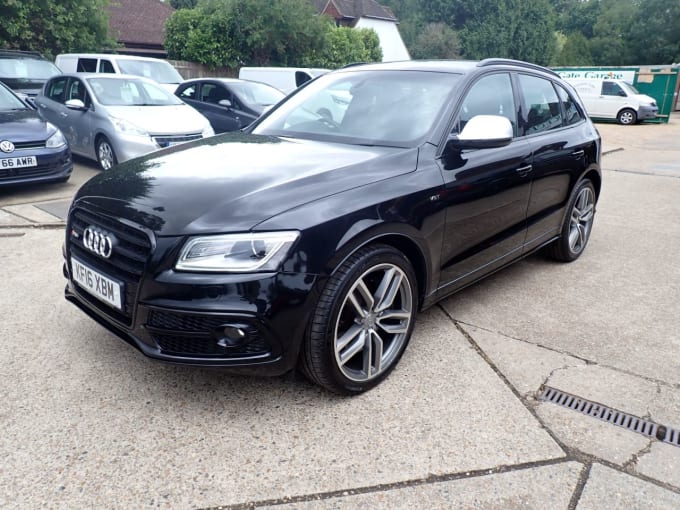 2025 Audi Sq5