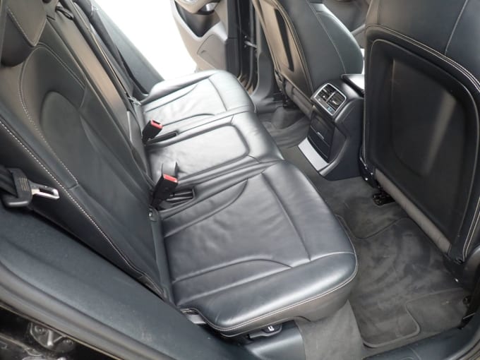 2025 Audi Sq5