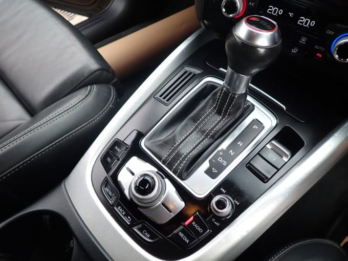 2025 Audi Sq5