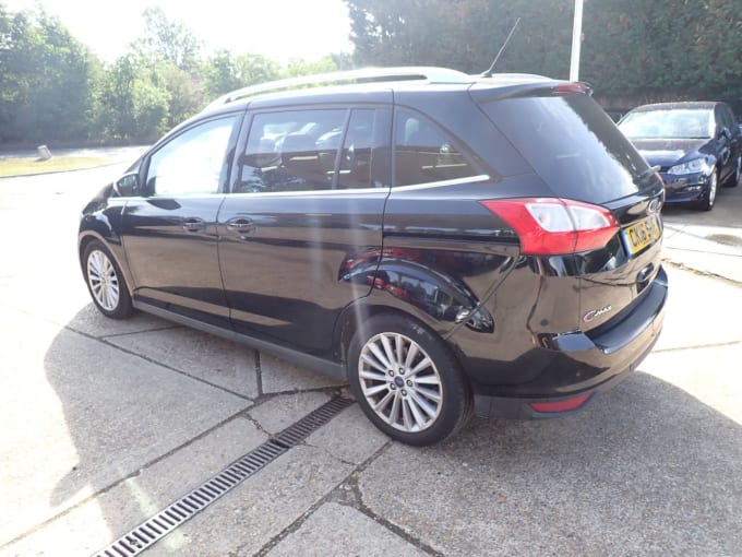 2025 Ford Grand C-max
