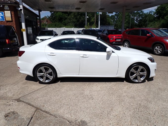 2025 Lexus Is