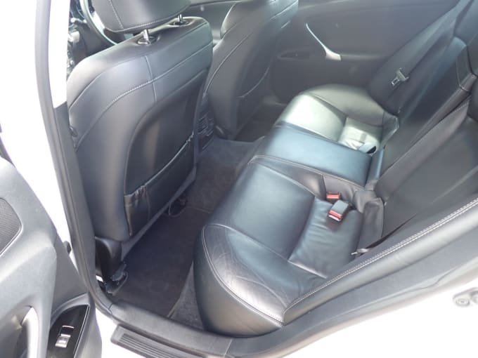 2025 Lexus Is