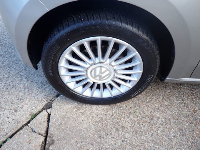 2025 Volkswagen Up!