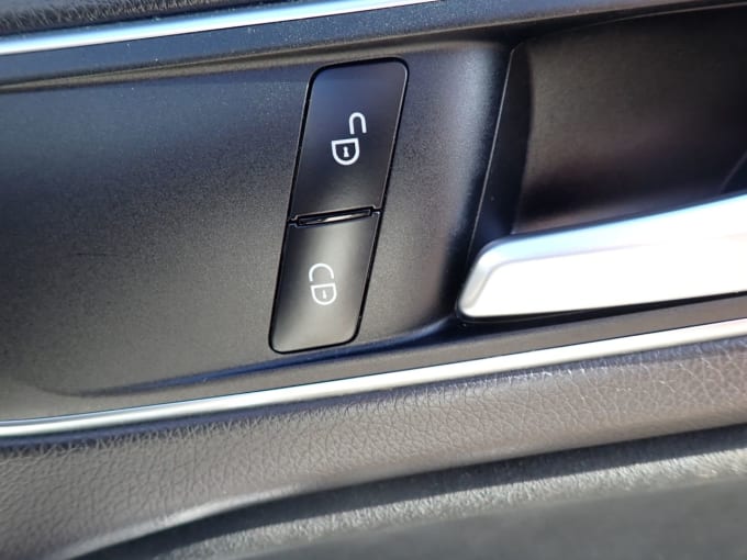 2017 Mercedes-benz A-class