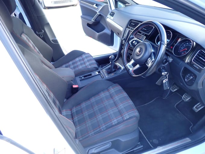 2013 Volkswagen Golf