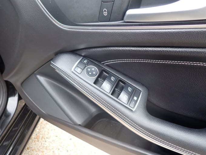 2015 Mercedes-benz A-class