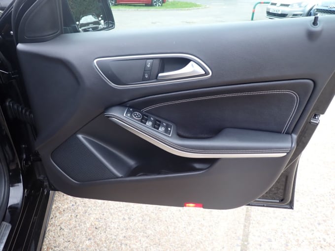 2015 Mercedes-benz A-class