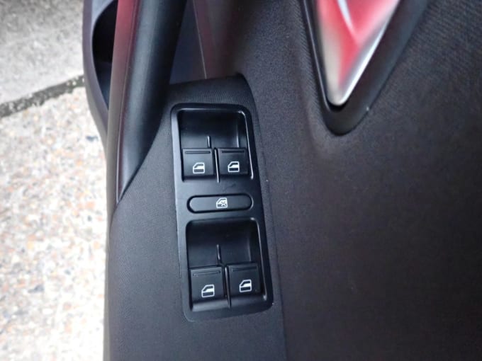 2013 Volkswagen Polo