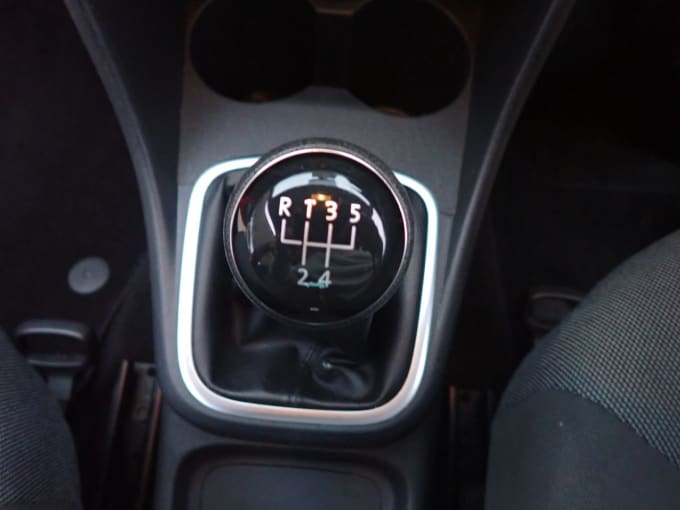 2013 Volkswagen Polo