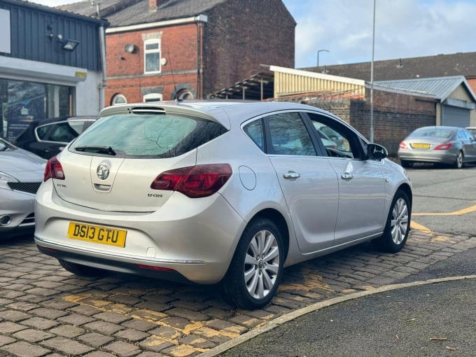 2013 Vauxhall Astra