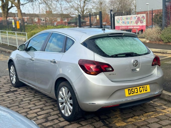 2013 Vauxhall Astra