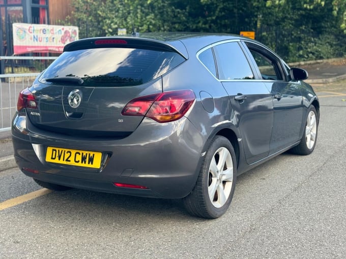 2012 Vauxhall Astra