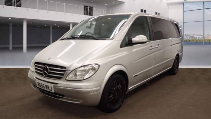 2005 Mercedes Viano