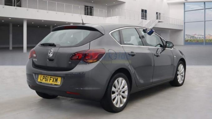 2012 Vauxhall Astra