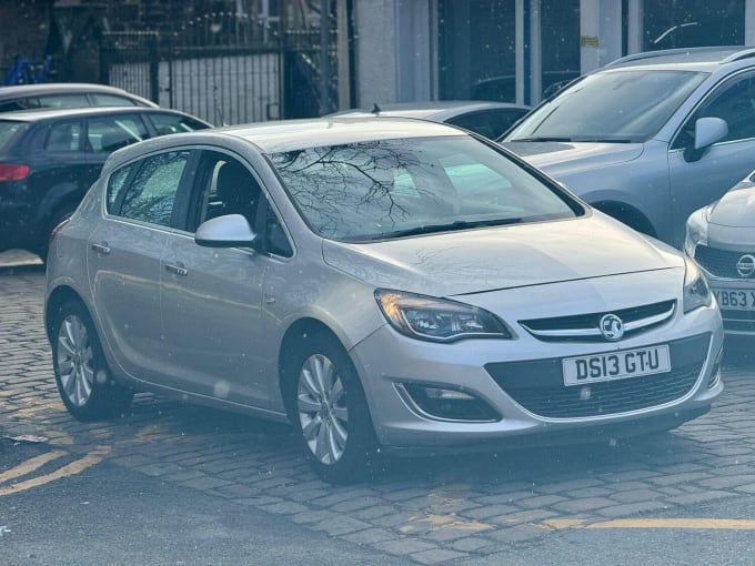 2013 Vauxhall Astra