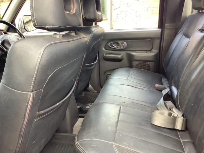 2004 Mitsubishi L200