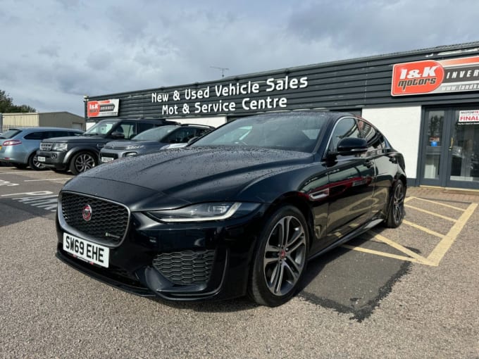 2025 Jaguar Xe