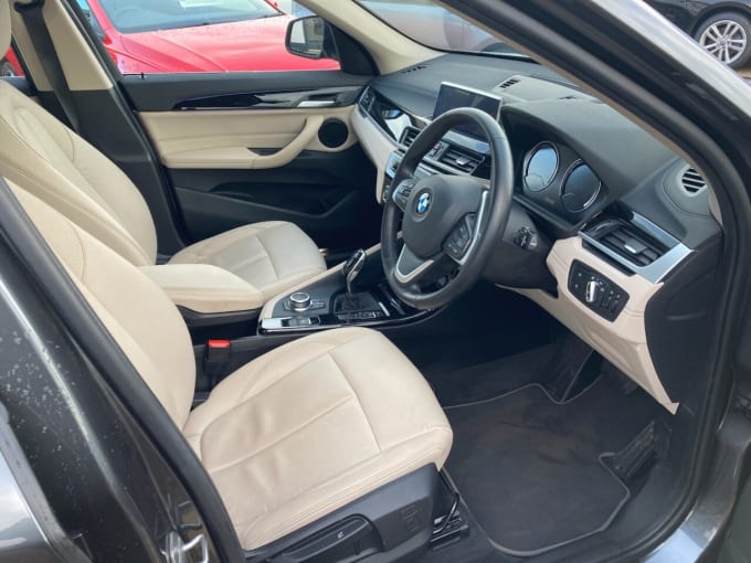 2025 BMW X1