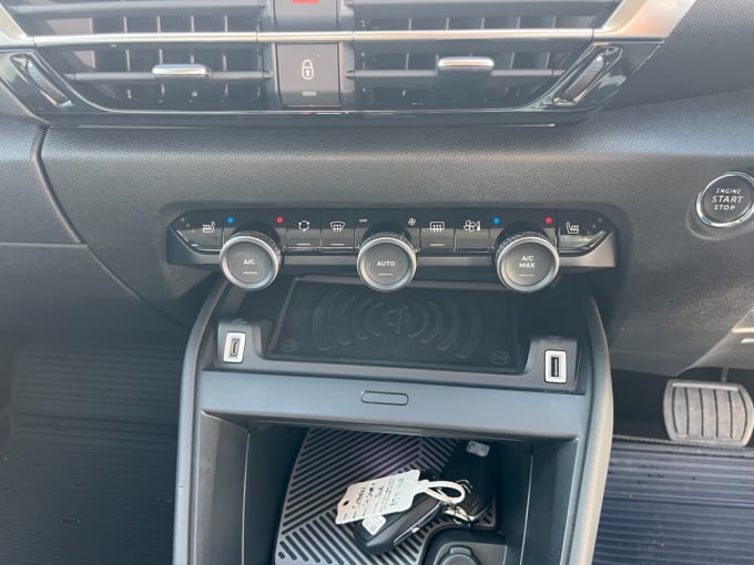 2025 Citroen C4