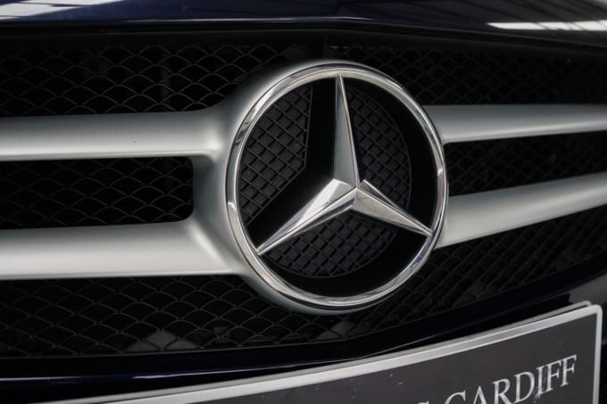 2024 Mercedes-benz C-class