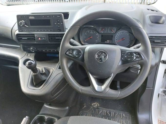 2024 Vauxhall Combo