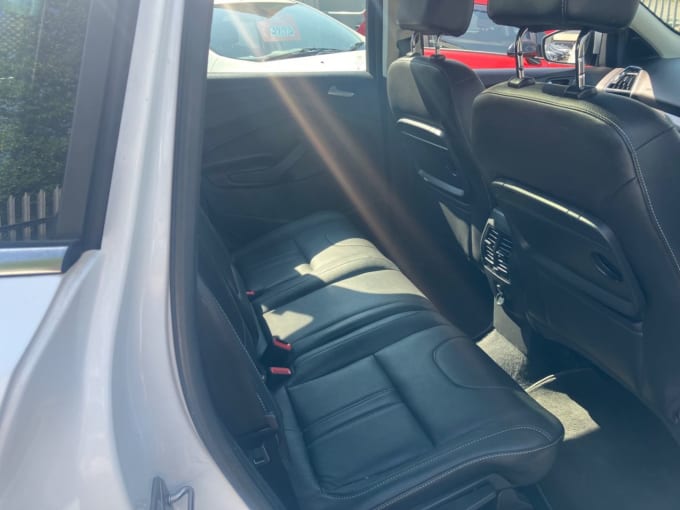 2025 Ford Kuga
