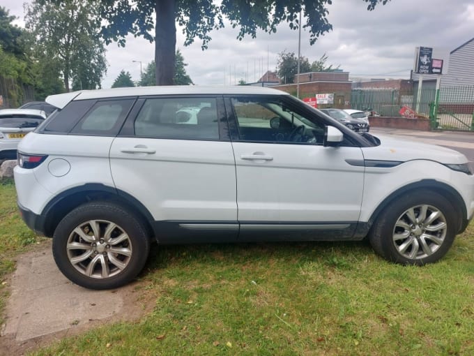 2025 Land Rover Range Rover Evoque