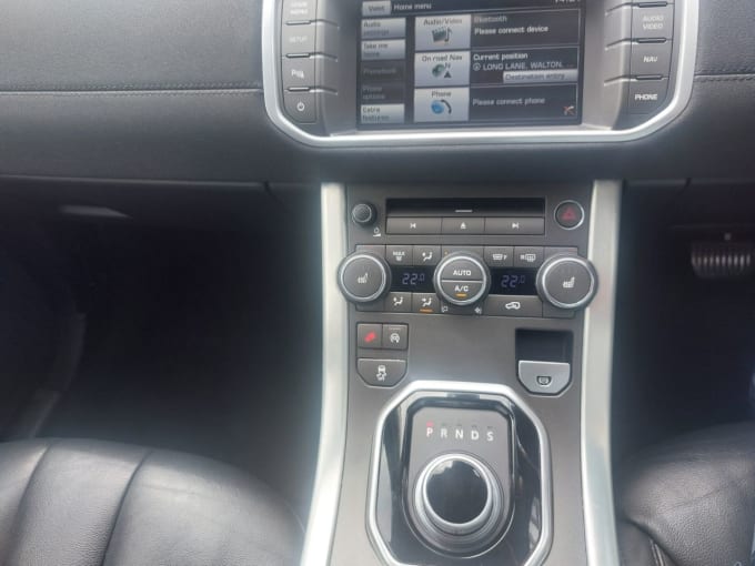 2025 Land Rover Range Rover Evoque