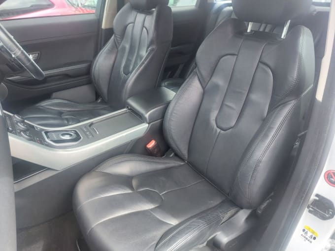2025 Land Rover Range Rover Evoque