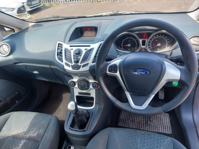 2025 Ford Fiesta