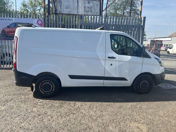 2025 Ford Transit Custom