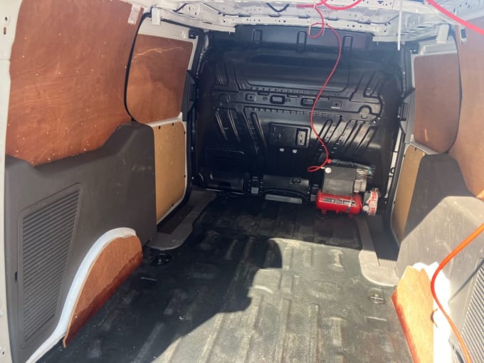 2025 Ford Transit Connect