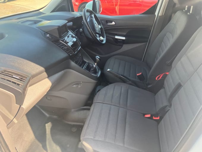 2025 Ford Transit Connect