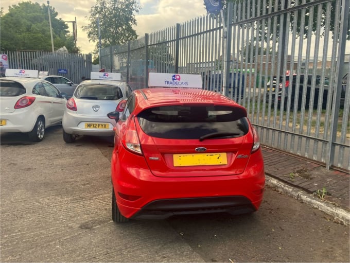 2025 Ford Fiesta