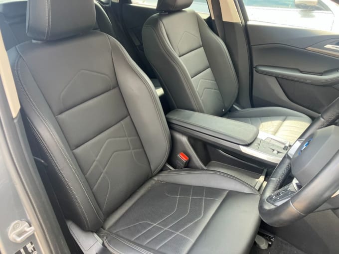 2025 BMW 2 Series Active Tourer