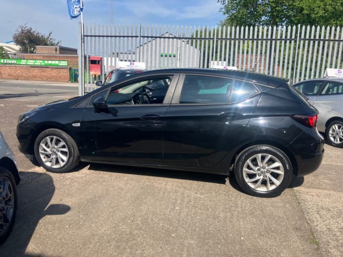 2025 Vauxhall Astra