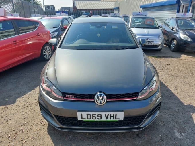2025 Volkswagen Golf