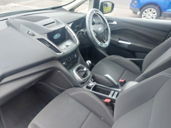 2025 Ford C-max