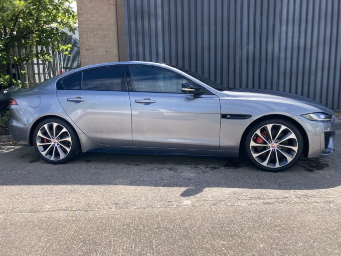 2021 Jaguar Xe