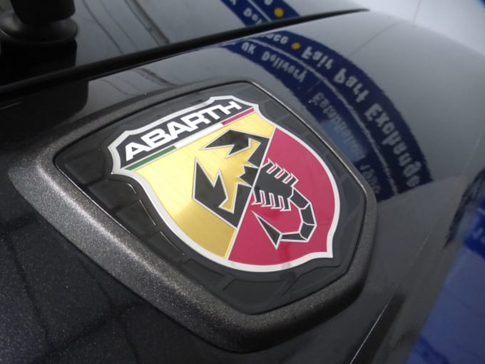 2020 Abarth 595