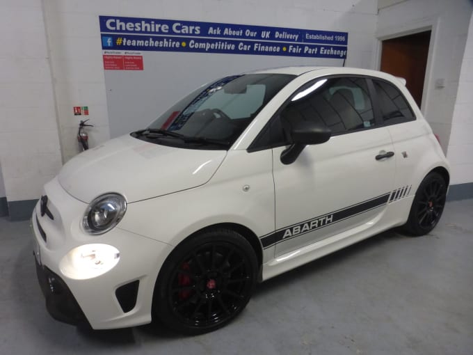 2022 Abarth 595