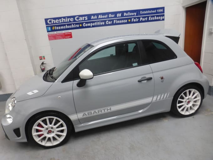 2022 Abarth 695