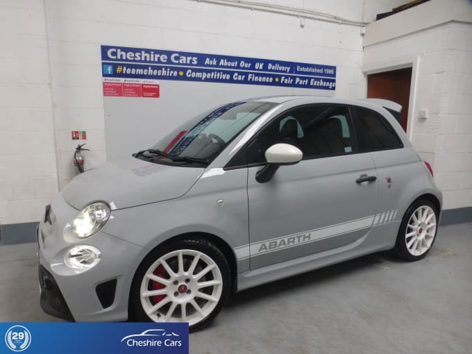 2022 Abarth 695