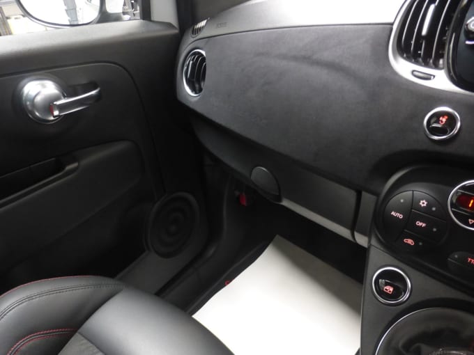 2022 Abarth 695