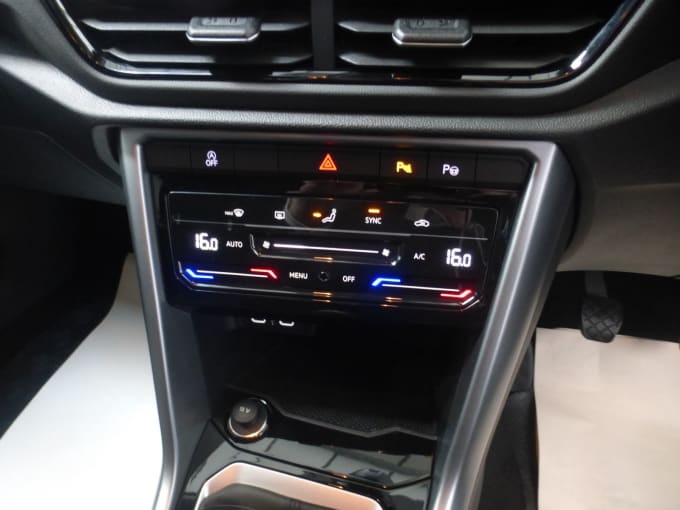 2023 Volkswagen T-roc
