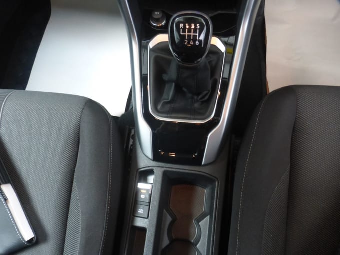 2023 Volkswagen T-roc