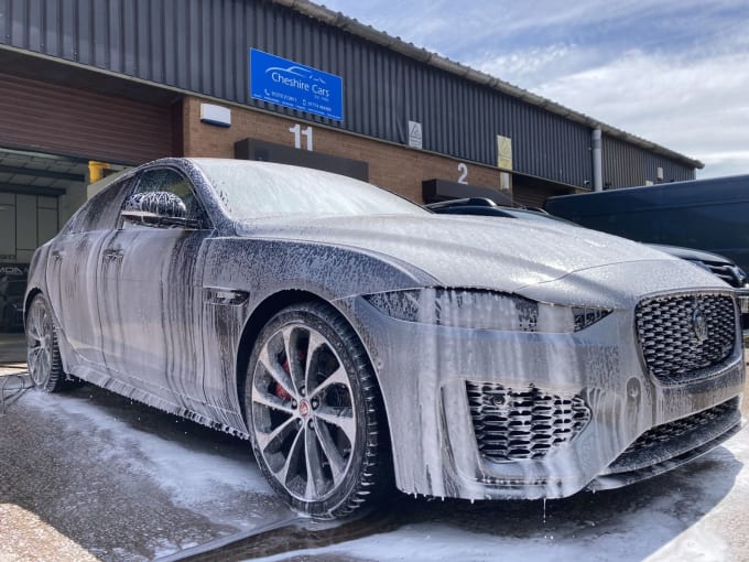 2021 Jaguar Xe