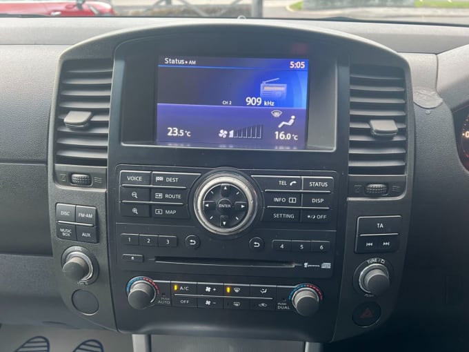 2025 Nissan Navara